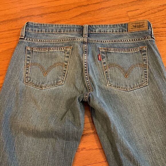 Levi’s 525 boot cut denim jeans - Picture 2 of 6